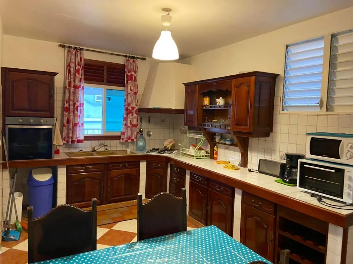 Appartement Spacieux A Petit Canal 93 M² Terrasse Avec Vue Jardin 0*, Petit-Canal 과달루프